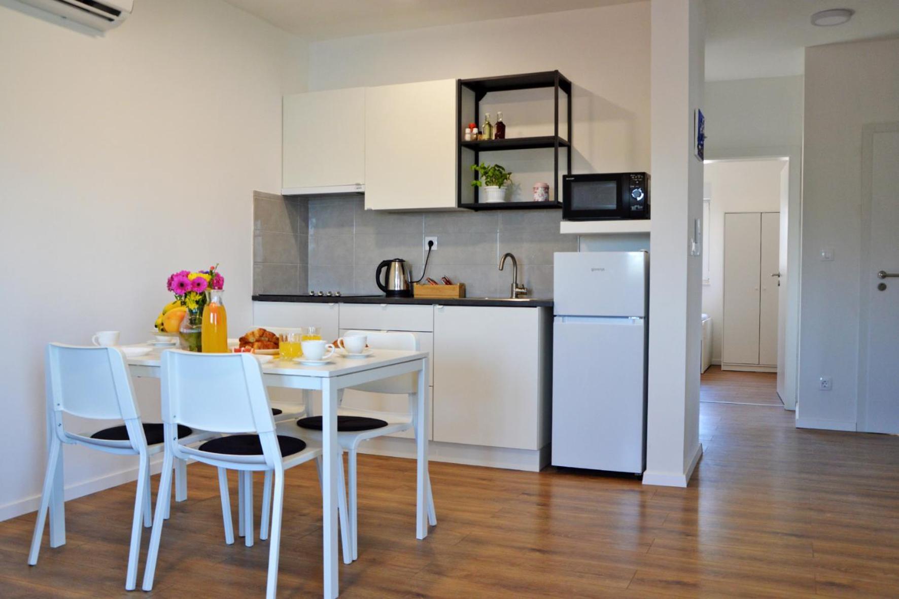 Apartmani Portina Bacina ภายนอก รูปภาพ